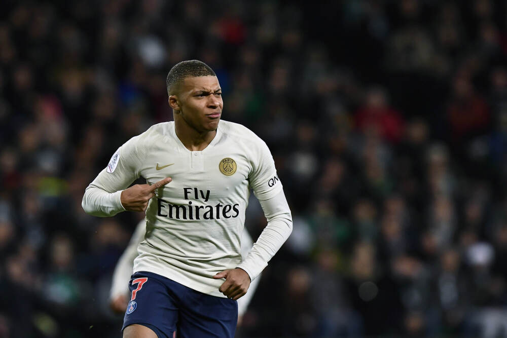 世体民调2025年巴萨：佩德里获评最佳球员，霍安·加西亚最佳引援